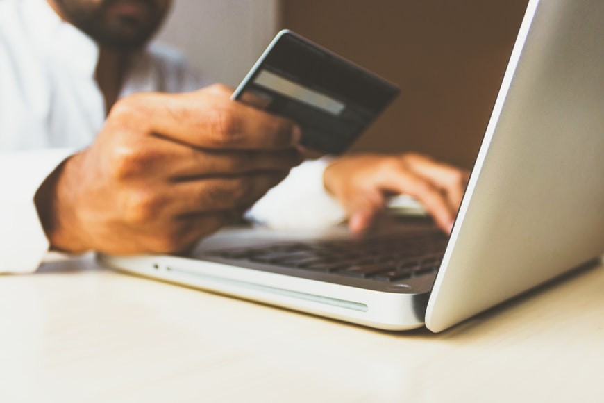Descubra motivos para criar sua loja online com Bagy