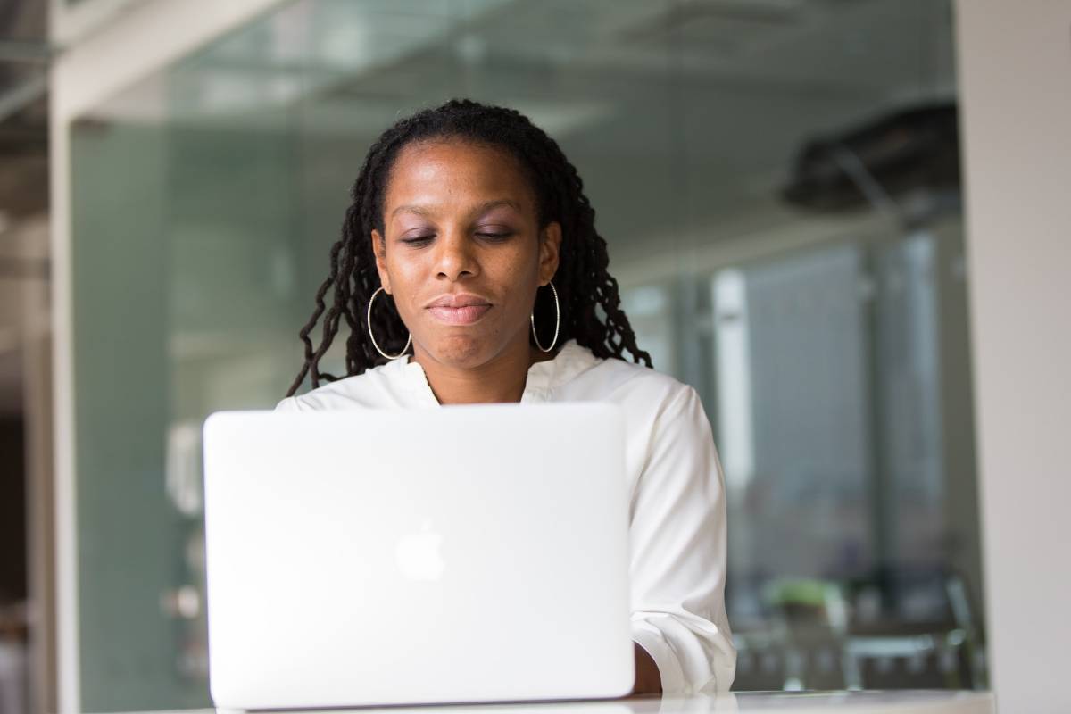 Aprenda o que é empreendedorismo feminino e seus desafios