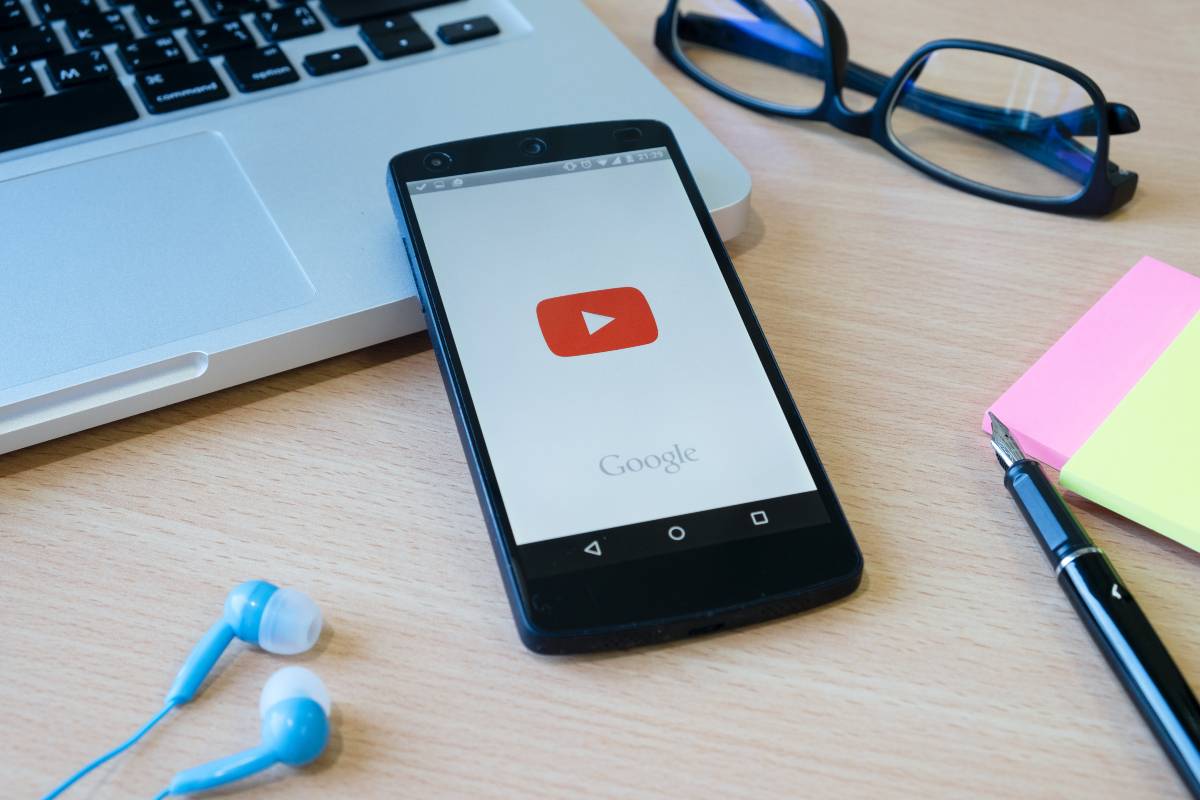 Imagem ilustrativa de youtube shorts