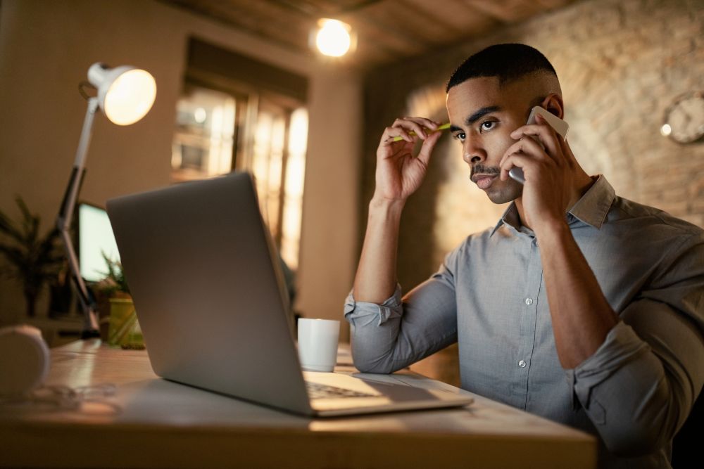 Empreendedor em dúvida sobre o modelo de vendas dhopshipping ser crime